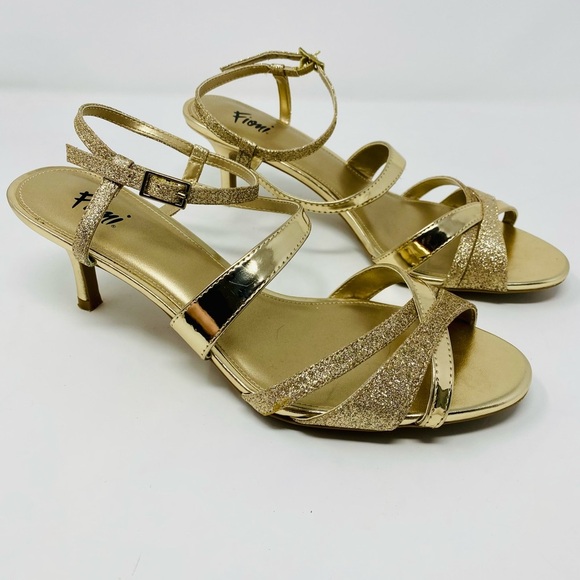 Women’s FIONI Gold Glitter Heels Size 9W - Picture 1 of 9